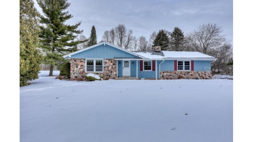 4094 Sunset Hill Rd Richfield, WI 53033 by EXIT Realty Horizons-Gmtwn $304,000