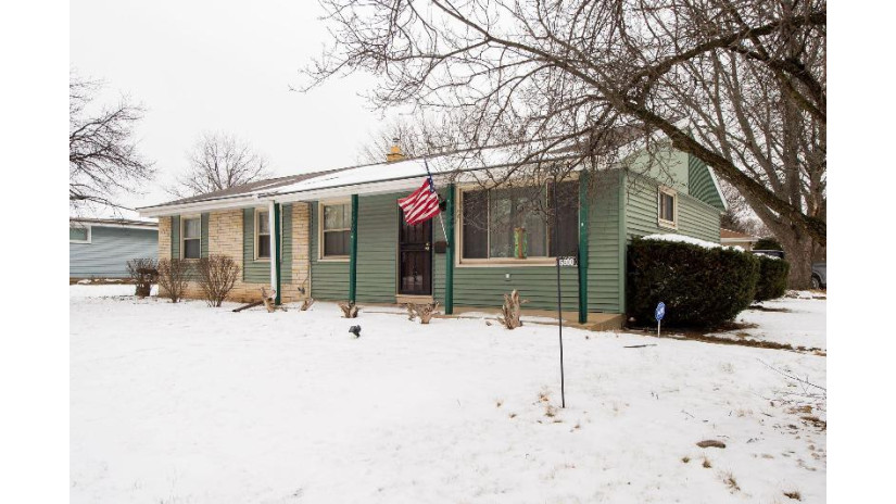 6800 N 91st St Milwaukee, WI 53224 by Coldwell Banker Realty $185,000