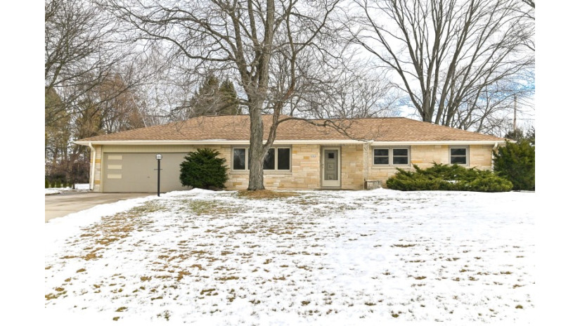 2860 S 127th St New Berlin, WI 53151 by  $300,000