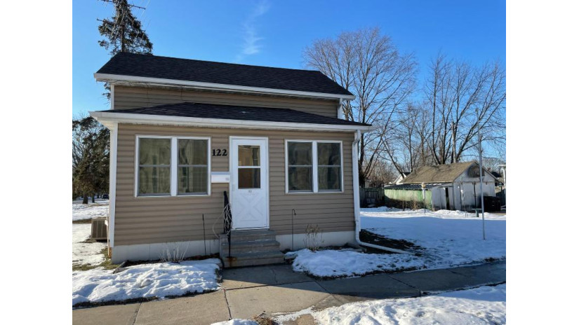 122 E Washington St Jefferson, WI 53549 by Rockmor Realtors, LLC $79,900