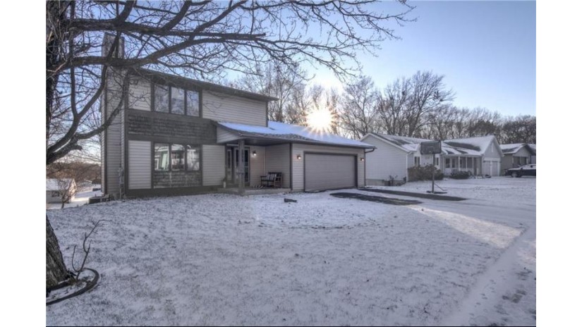 1311 Edgewood Drive Altoona, WI 54720 by Property Executives Realty $309,900