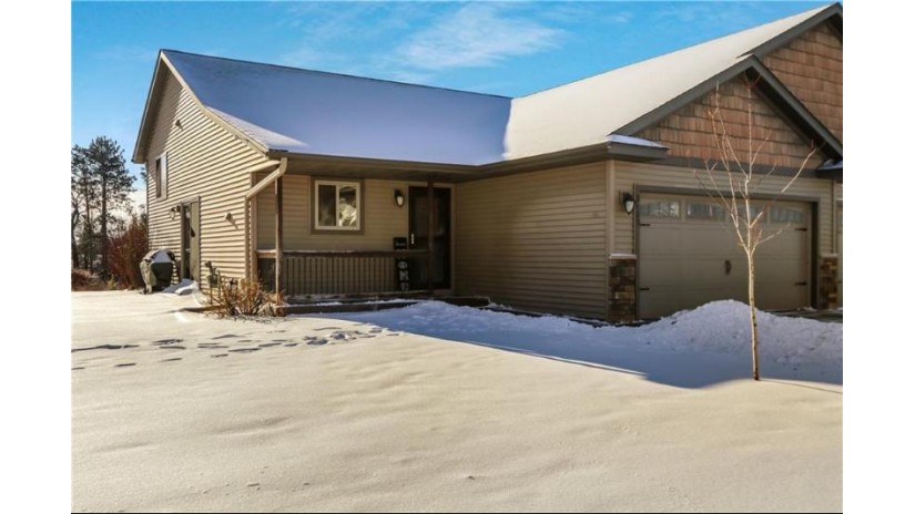 2425 Lake Court Altoona, WI 54720 by C21 Affiliated $240,000