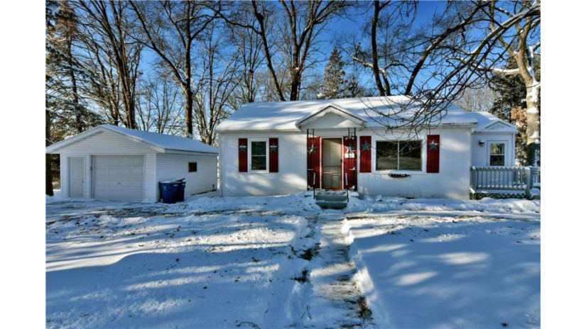 711 Myra Street Spooner, WI 54801 by Re/Max 4 Seasons, Llc $129,900