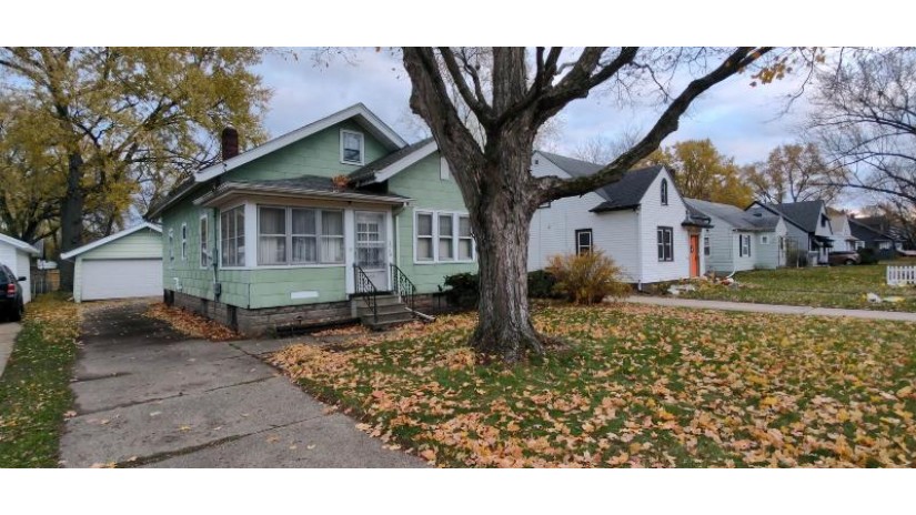 2019 Bruner Street Rockford, IL 61103 by Pioneer Real Estate Services $59,900