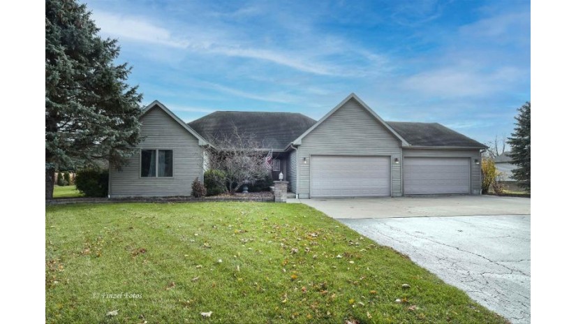 8558 S Rood Road Kingston, IL 60145 by Re/Max Classic $369,900