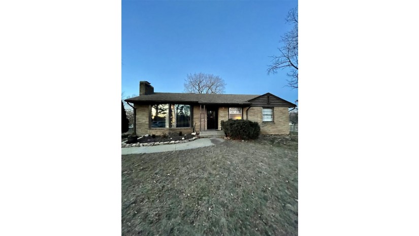 1128 Park Terrace Drive Rockford, IL 61114 by Keller Williams Realty Signature $139,000