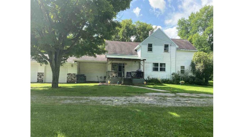 N8634 Vandenheuvel Road Seymour, WI 54165-9109 by Make A Move Realty, LLC $254,900