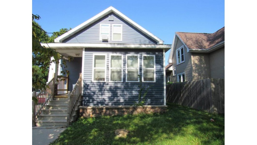 904 S Maple Avenue Green Bay, WI 54304 by Keller Williams Green Bay $154,900