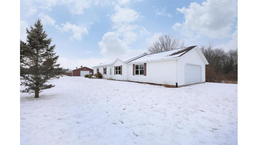 E6433 County Road F Weyauwega, WI 54983 by Coldwell Banker Real Estate Group $439,000