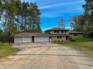 N2799 Heather Lane, Waupaca, WI 54981