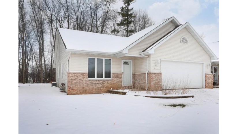 815 Foote Street Seymour, WI 54165 by Coldwell Banker Real Estate Group $189,900