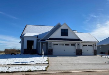 1346 Copilot Way, Hobart, WI 54115