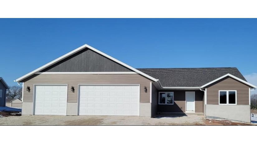 N6030 Meadowview Lane Fond Du Lac, WI 54937 by Roberts Homes and Real Estate $359,900