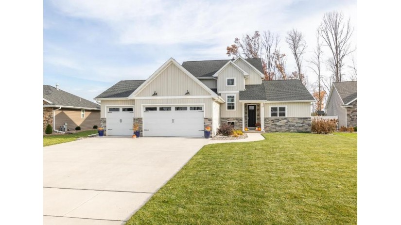 2719 Andromeda Court Lawrence, WI 54115 by Resource One Realty, Llc $479,900