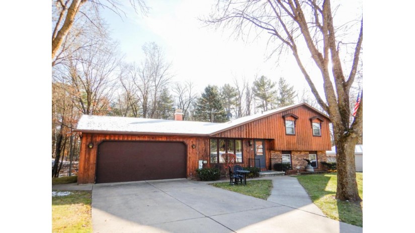 128 Meadowwood Drive Coleman, WI 54112 by Trimberger Realty, LLC $224,900