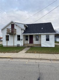 238 N Rosera Street, Lena, WI 54139-9280