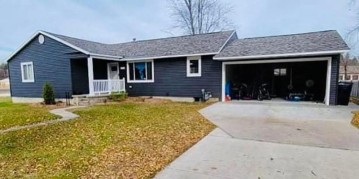 2930 Minnesota Street, Marinette, WI 54143