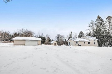14246 State Hwy 32/64, Mountain, WI 54149