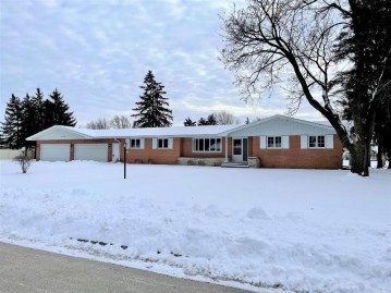 226 Helen Street, Pulaski, WI 54162