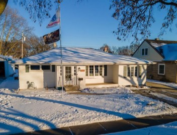 233 Matthew Street, Kimberly, WI 54136