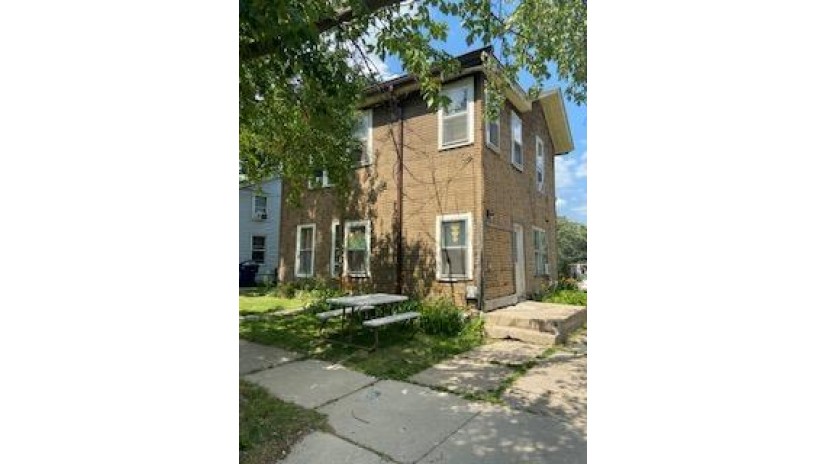 306 N Academy St Janesville, WI 53548 by First Weber Inc $109,900