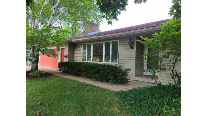 637 Odell St Madison, WI 53711 by Wynne Realty $424,000