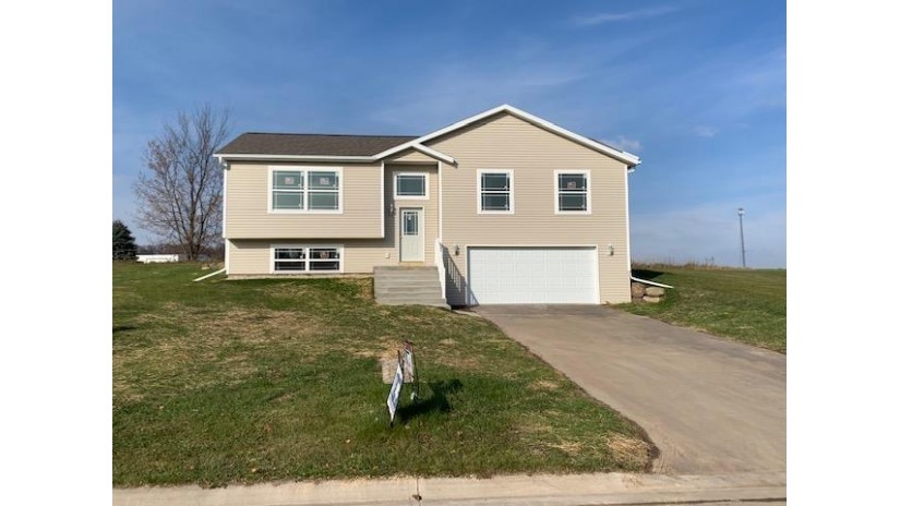 107 Dexter Dr Cambria, WI 53923 by Restaino & Associates Era Powered $249,900