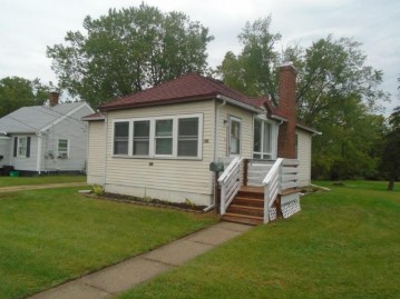 863 W State St, Mauston, WI 53948