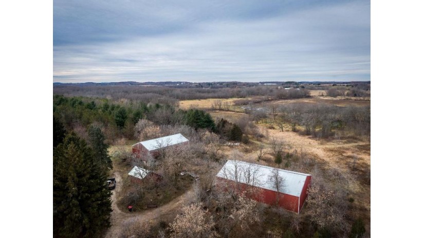 215 +/- ACRES Hilltop Rd Milford, WI 53094 by Midwest Land Group Llc $860,000