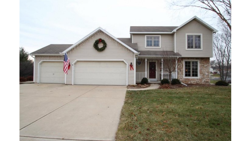 841 Anna Ct Waterloo, WI 53594 by Re/Max Community Realty $375,000