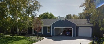 702 Rogers St, Fort Atkinson, WI 53538-1250