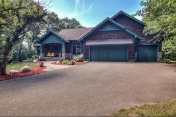 766 Kilt Ct, Hudson, WI 54016