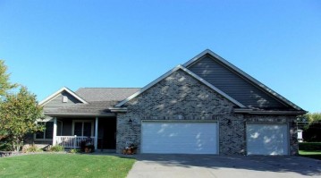 420 East 1st Street, Loyal, WI 54446