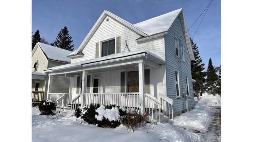 1030 4th Avenue Antigo, WI 54409 by Re/Max Excel $69,900