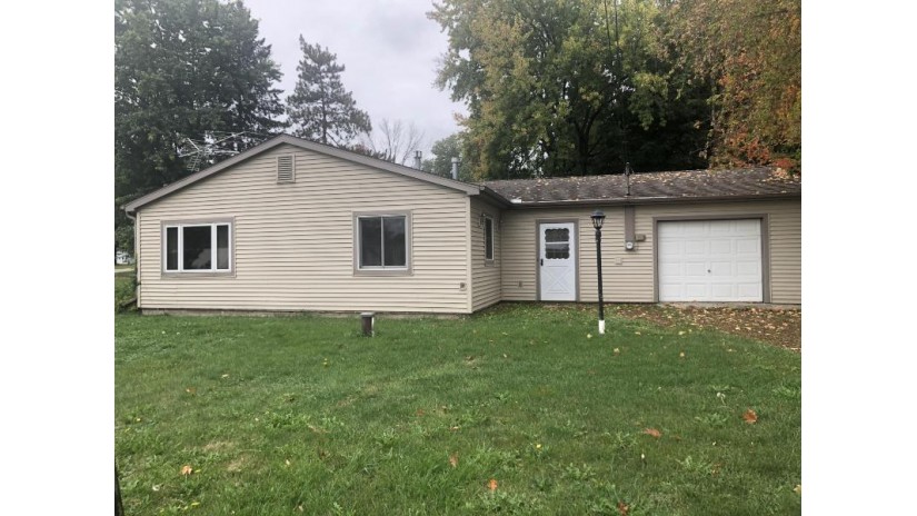 N1696 Lakeshore Dr Auburn, WI 53010 by 1st Class Real Estate Impact $149,500