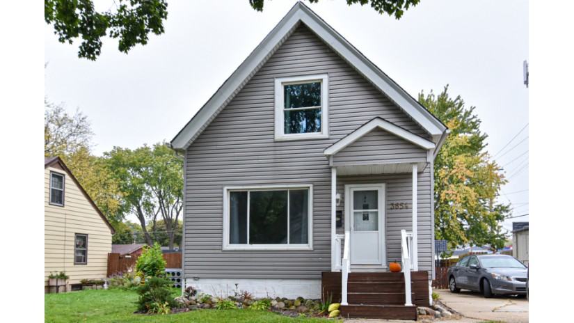 3854 S 52nd St Milwaukee, WI 53220-2024 by Shorewest Realtors $245,000