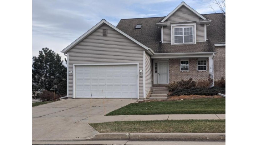 1001 River Place Blvd Waukesha, WI 53189 by Buy Me LLC $339,900