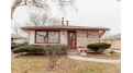 5228 N 90th St Milwaukee, WI 53225 by Shorewest Realtors $159,000