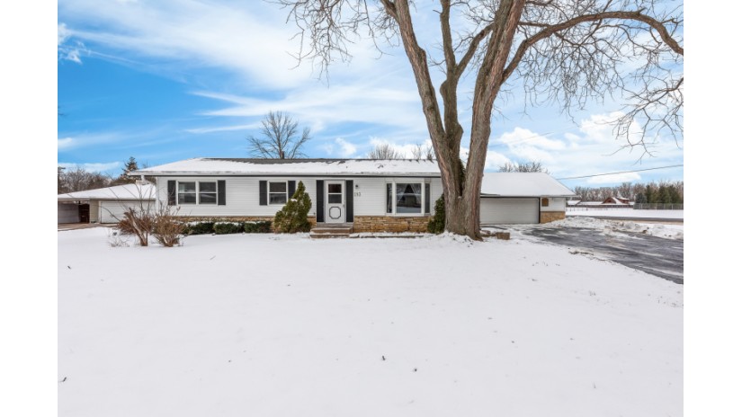 W293 Belleview Ave Ixonia, WI 53066 by Shorewest Realtors $225,000