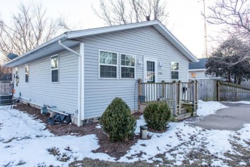 24901 70th St, Paddock Lake, WI 53168