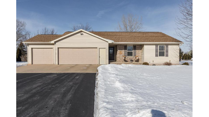 W5370 Amy Ave Harrison, WI 54915 by Keller Williams Prestige $289,900