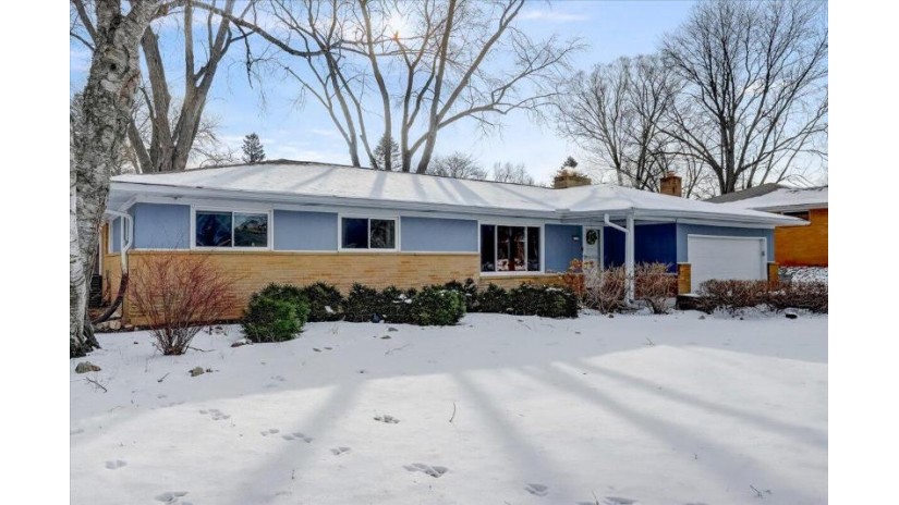 2129 W Green Tree Rd Glendale, WI 53209 by First Weber Inc -NPW $350,000