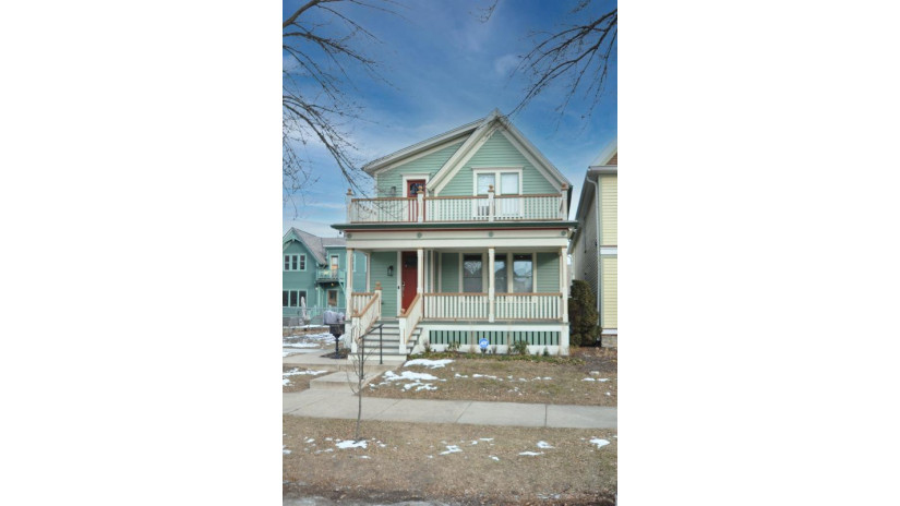 2042 N 2nd St Milwaukee, WI 53212 by McKenna Real Estate LLC $417,500