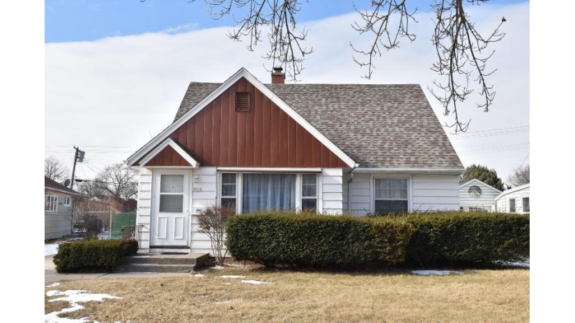 3311 N 94th St Milwaukee, WI 53222 by Reign Realty $259,900