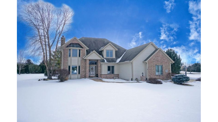 W290N6238 Hawks Landing Merton, WI 53029 by Lake Country Flat Fee $699,900