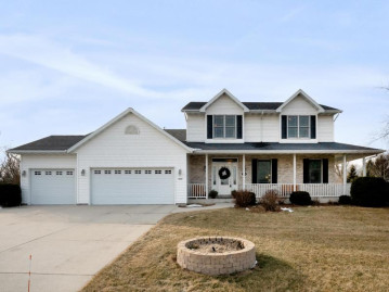 5620 Wind Dancer Ct, Wilson, WI 53081-9004