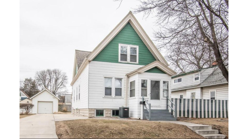 2955 S California St Milwaukee, WI 53207 by Keller Williams North Shore West $325,000