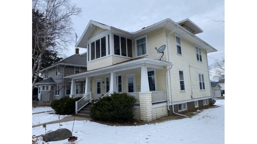 416 E Maple St Horicon, WI 53032 by Exit Realty Results $135,000