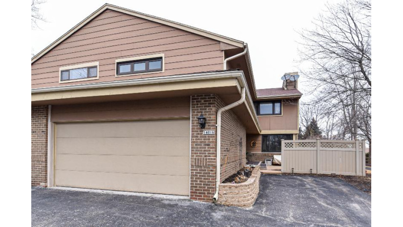 14016 W Tiffany Pl New Berlin, WI 53151 by First Weber Inc - Waukesha $250,000