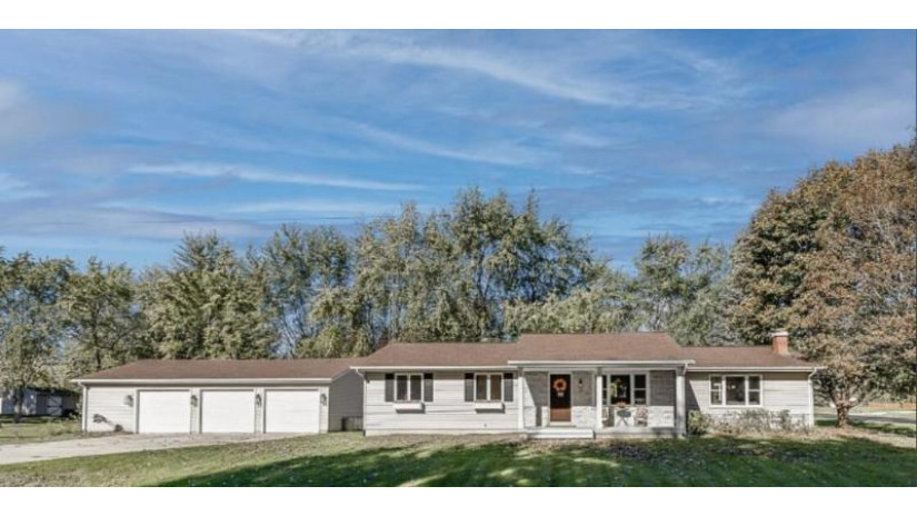 1512 Ruby Ln Kossuth, WI 54220 by NON MLS $275,000